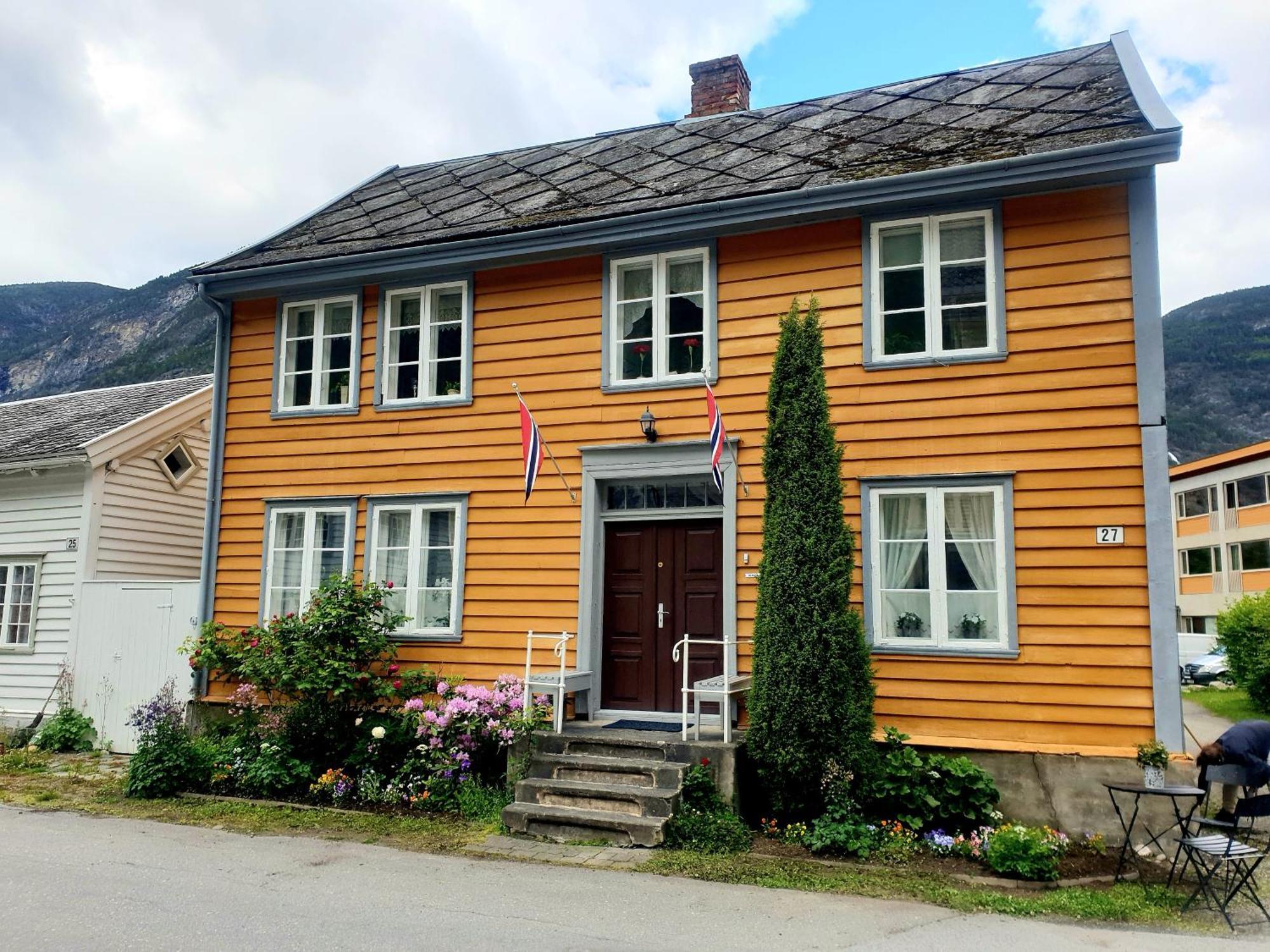 Kvammehuset Pa Gamle Laerdalsoyri Villa Eksteriør bilde